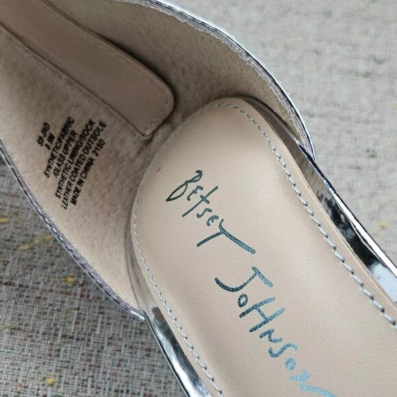 Betsey Johnson Women Heel Sandal JAD Silver RHINESTONE Bridal Shoe Size 8.5M - Picture 8 of 10
